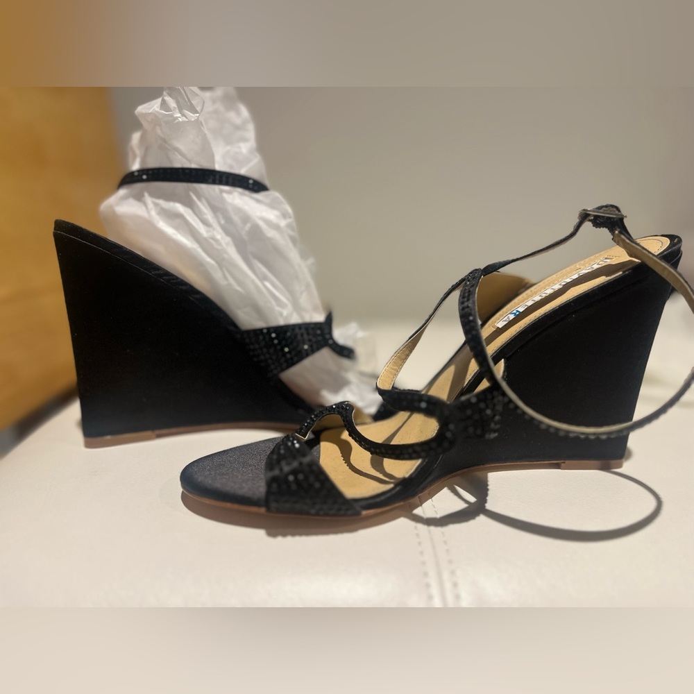 David Tuttera Black open toed wedge shoes with black rhinestones size 8.5